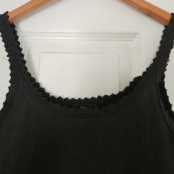 New Forever 21 Women's Black Ribbed Tank Top Size Small - Picture 2 of 5